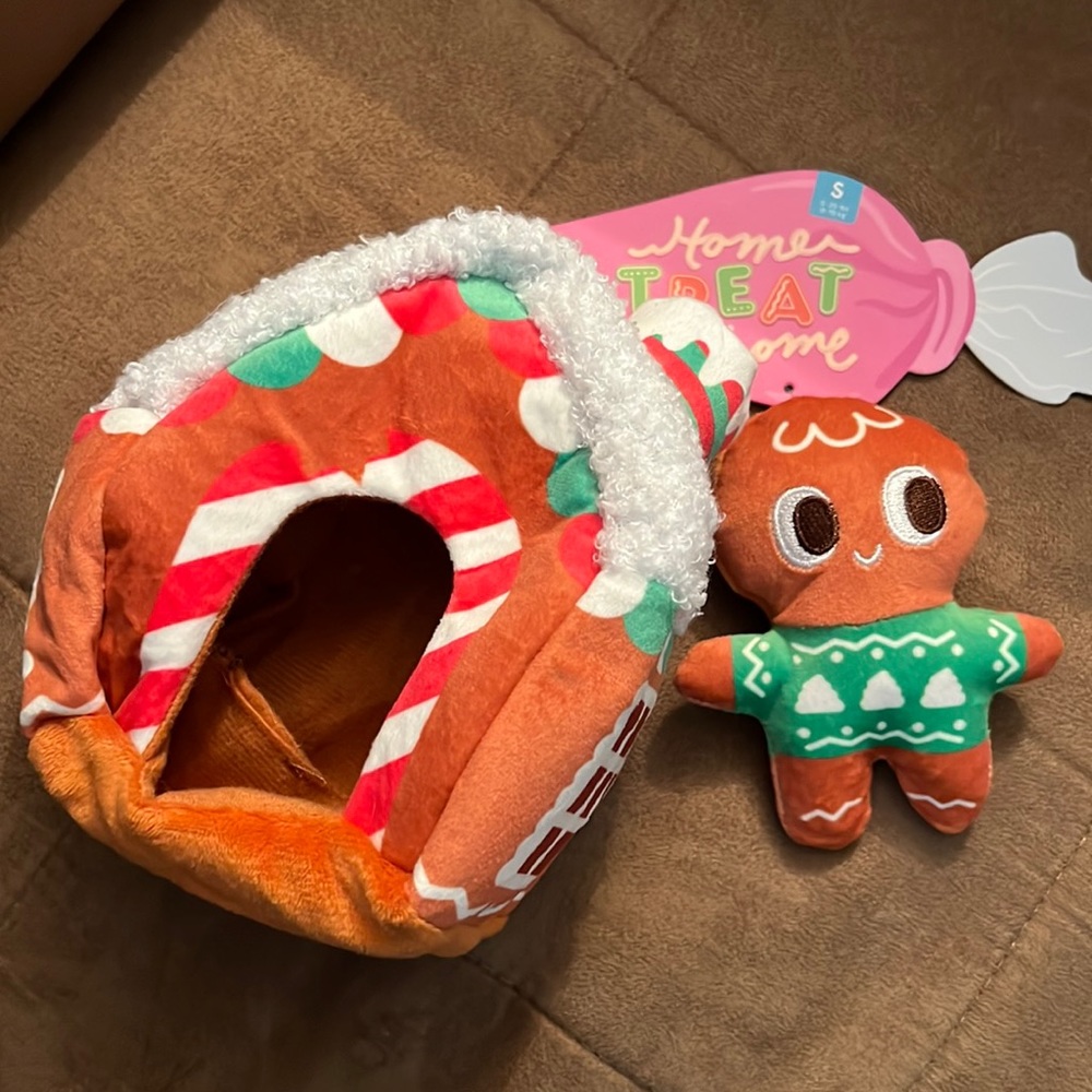 BarkBox Home Treat Home Dog Toy Size S Christmas Gingerbread